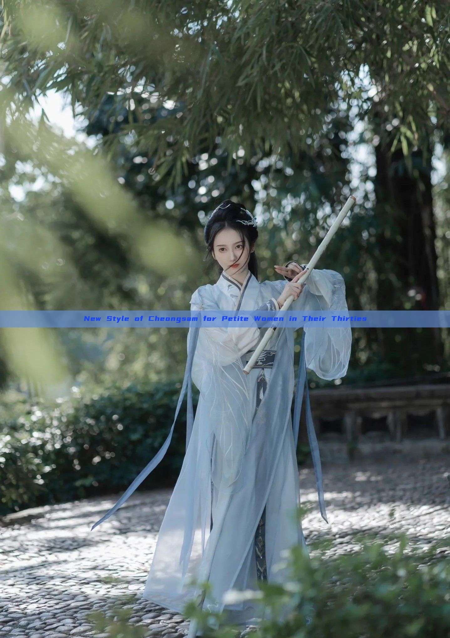 New Style of Cheongsam for Petite Women in Their Thirties New Style of Cheongsam for Petite Women in Their Thirties