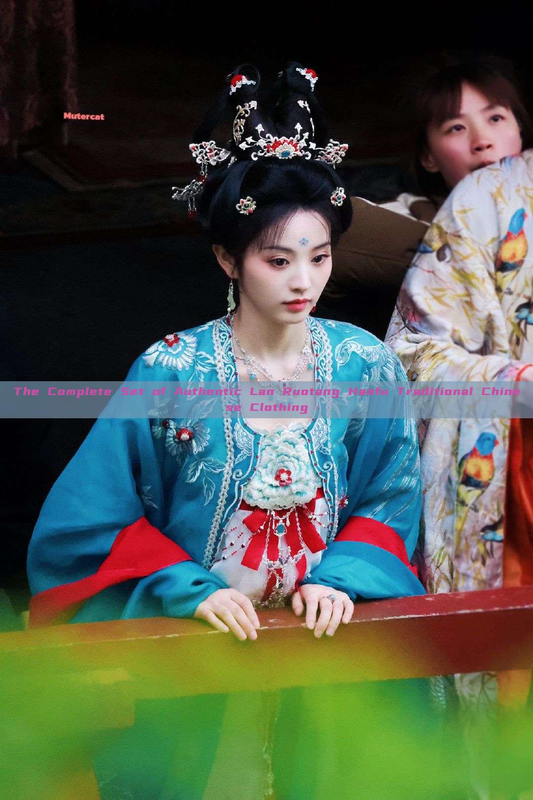The Complete Set of Authentic Lan Ruotang Hanfu Traditional Chinese Clothing The Complete Set of Authentic Lan Ruotang Hanfu Traditional Chinese Clothing