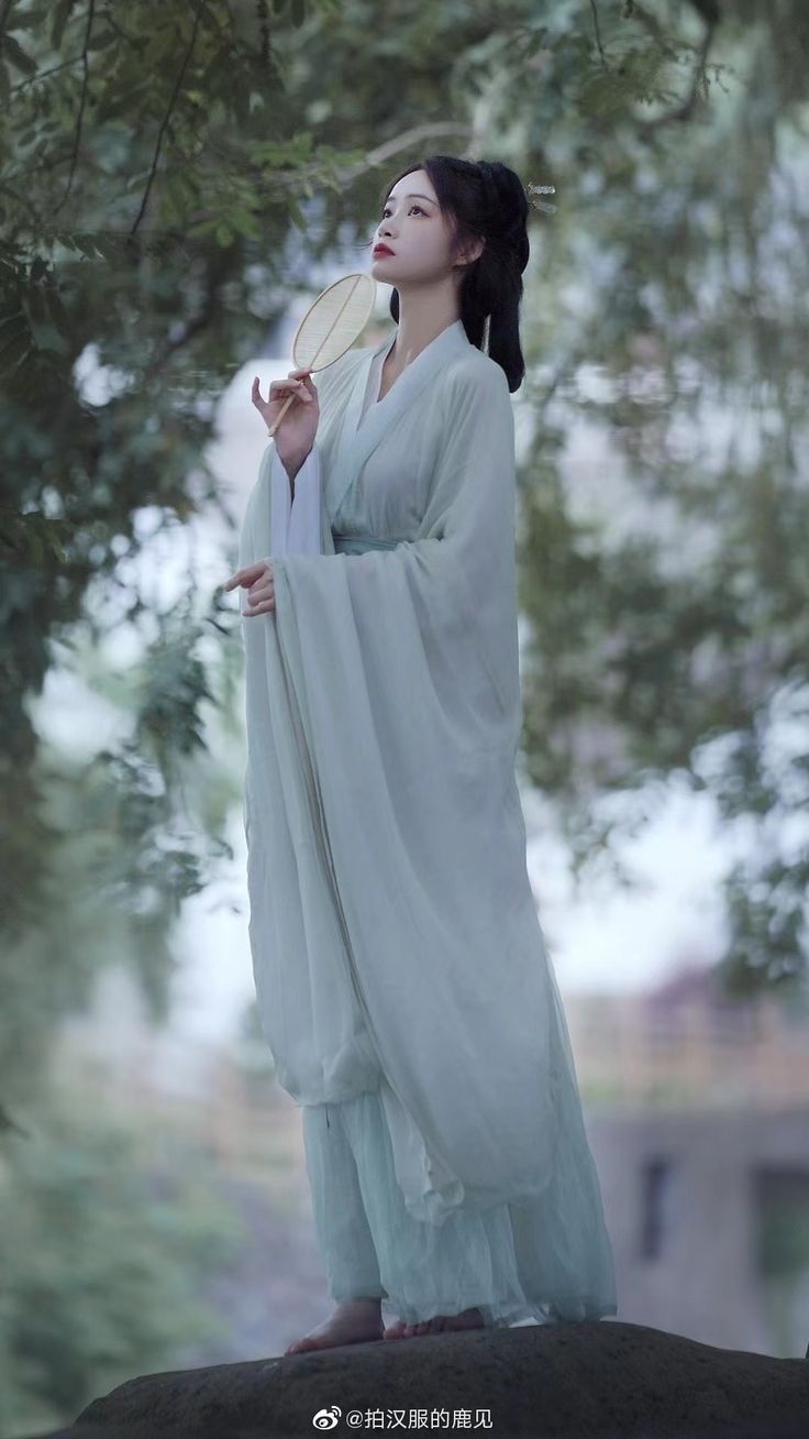 Embracing Modernity in a New Generation of Qipao:Youthful Elegance and High-End Charm Embracing Modernity in a New Generation of Qipao:Youthful Elegance and High-End Charm