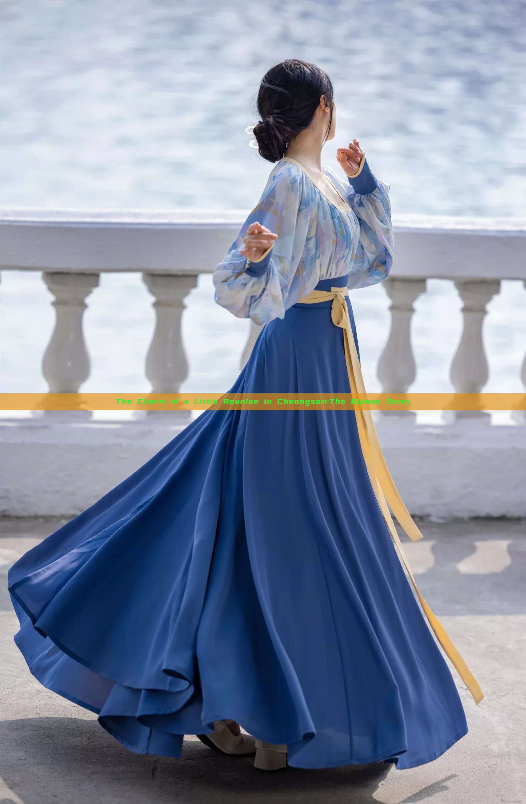 The Charm of a Little Reunion in Cheongsam:The Qipaos Story