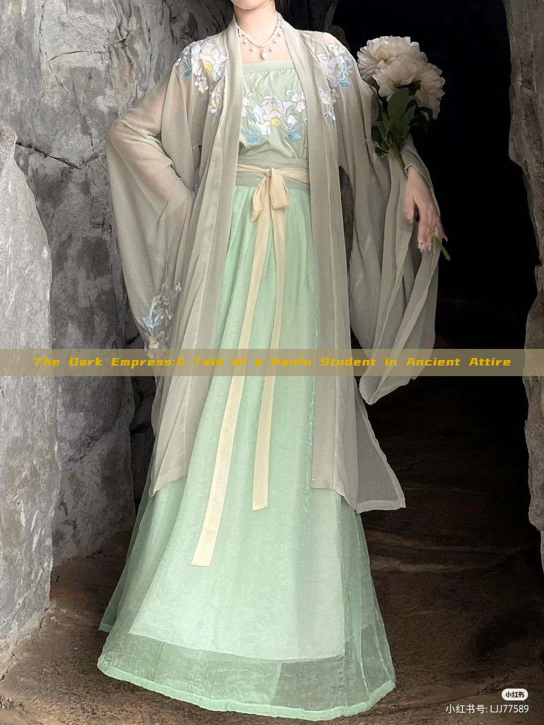 The Dark Empress:A Tale of a Hanfu Student in Ancient Attire The Dark Empress:A Tale of a Hanfu Student in Ancient Attire