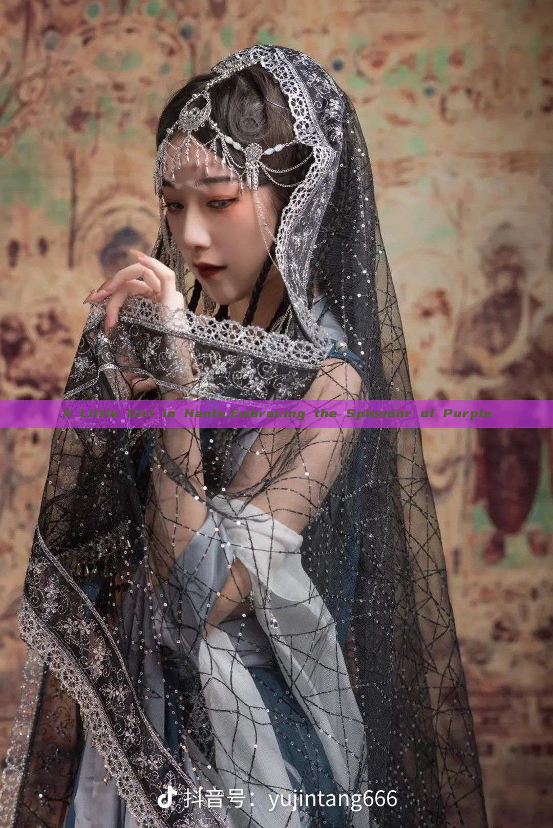 A Little Girl in Hanfu,Embracing the Splendor of Purple A Little Girl in Hanfu,Embracing the Splendor of Purple