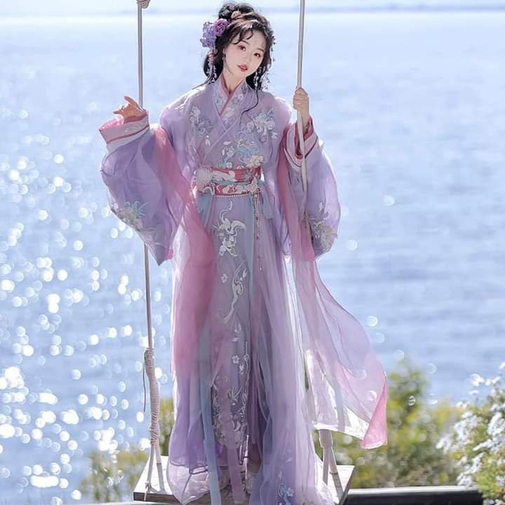 Hanfu New Year Styles:Embracing Traditional Elegance in Modern Times Hanfu New Year Styles:Embracing Traditional Elegance in Modern Times