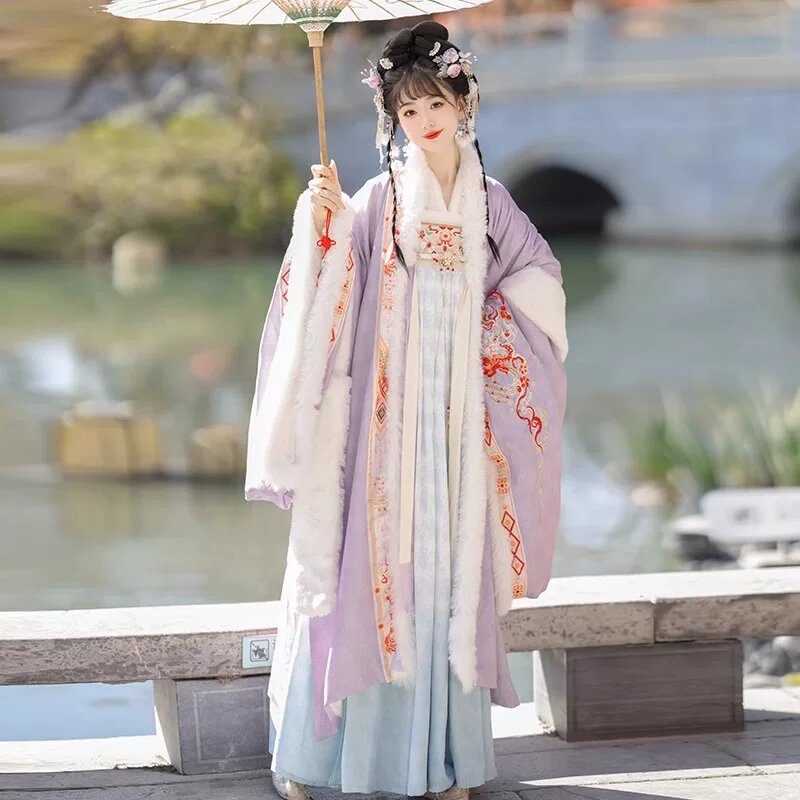 JK and Hanfu:The Fusion of Traditional and Modern Fashion JK and Hanfu:The Fusion of Traditional and Modern Fashion
