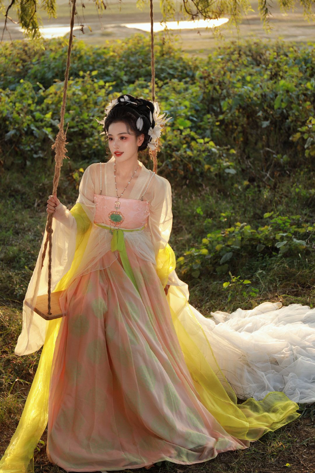 Childish Elegance:The Enchanting World of Hanfu for Kids Childish Elegance:The Enchanting World of Hanfu for Kids