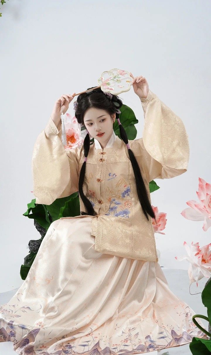 Winter Thickened Hanfu Dune:A Guide to Warm and Stylish Traditional Chinese Clothing