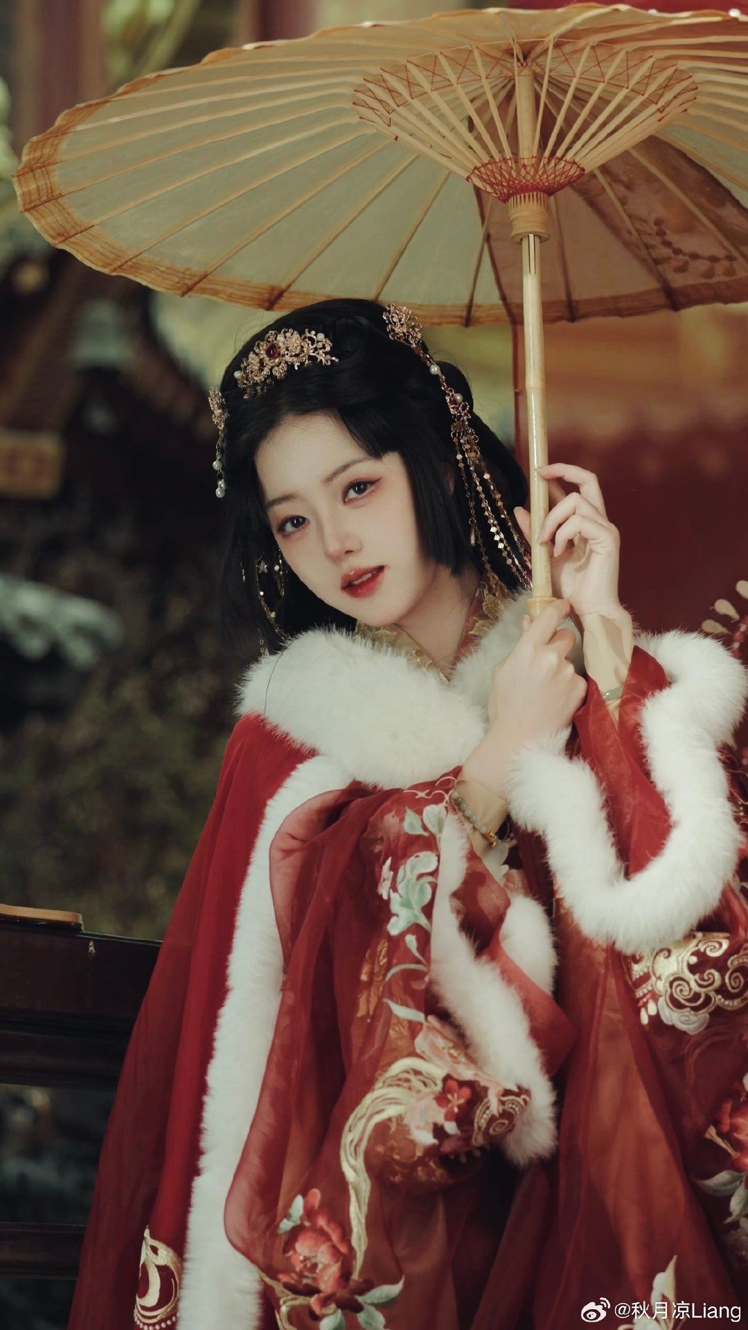 Reinventing Traditional Hanfu Skirts:Modernizing the Classic Style
