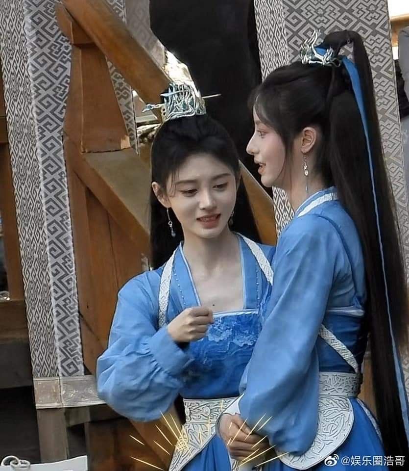 Childrens Hanfu Headwear:The Enchantment of Tassel-Adorned Hair Accessories