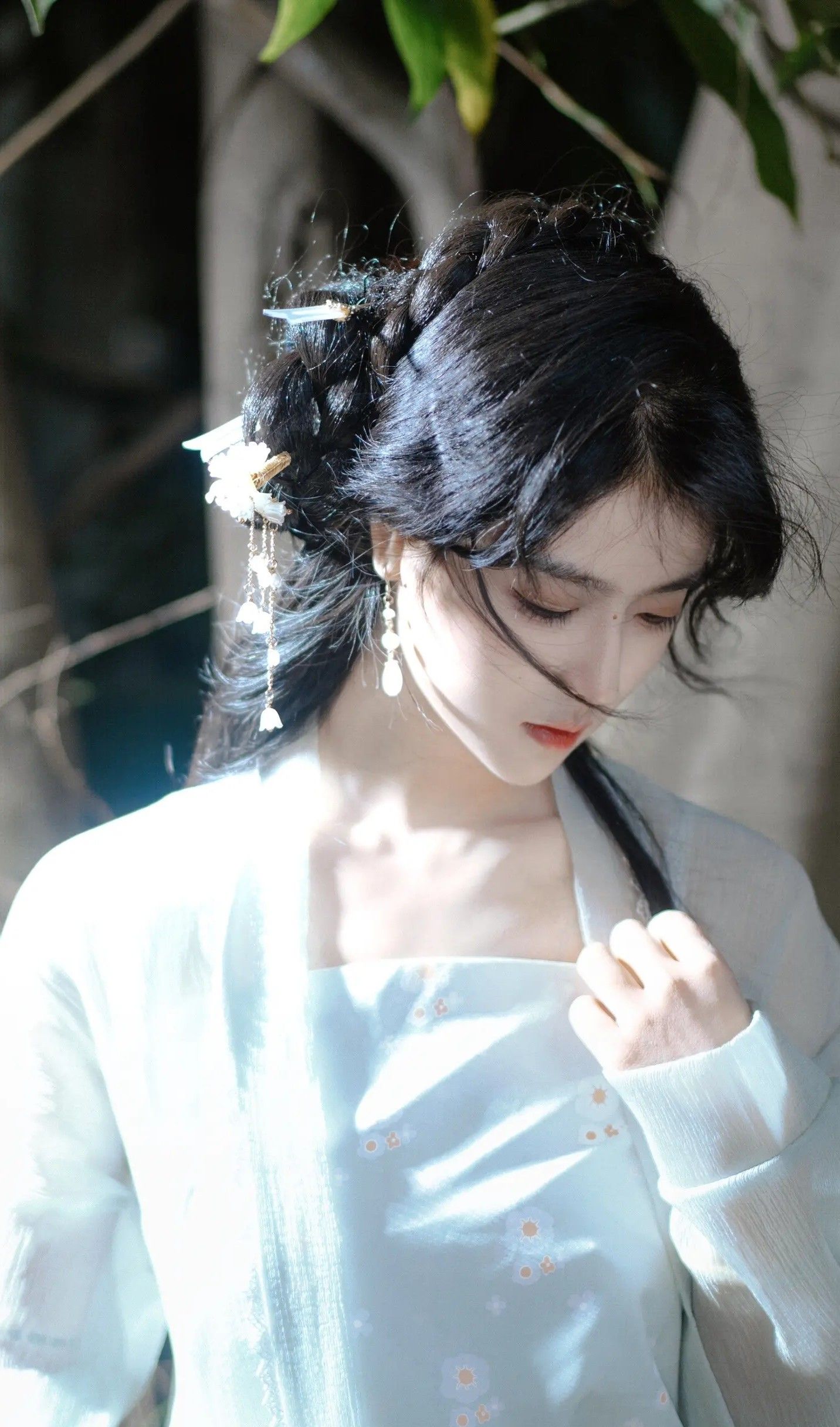 Winter Girls Hanfu Shoes:A Guide to the Cutest Styles for Your Little Princess Winter Girls Hanfu Shoes:A Guide to the Cutest Styles for Your Little Princess