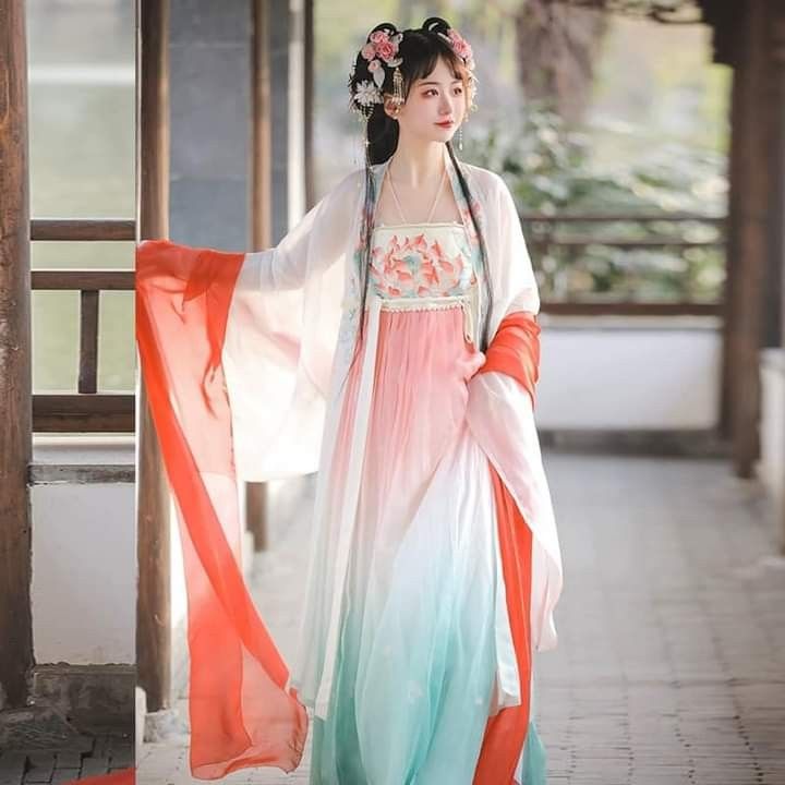 The Allure of the Cool and Powerful Hanfu Female Warrior The Allure of the Cool and Powerful Hanfu Female Warrior