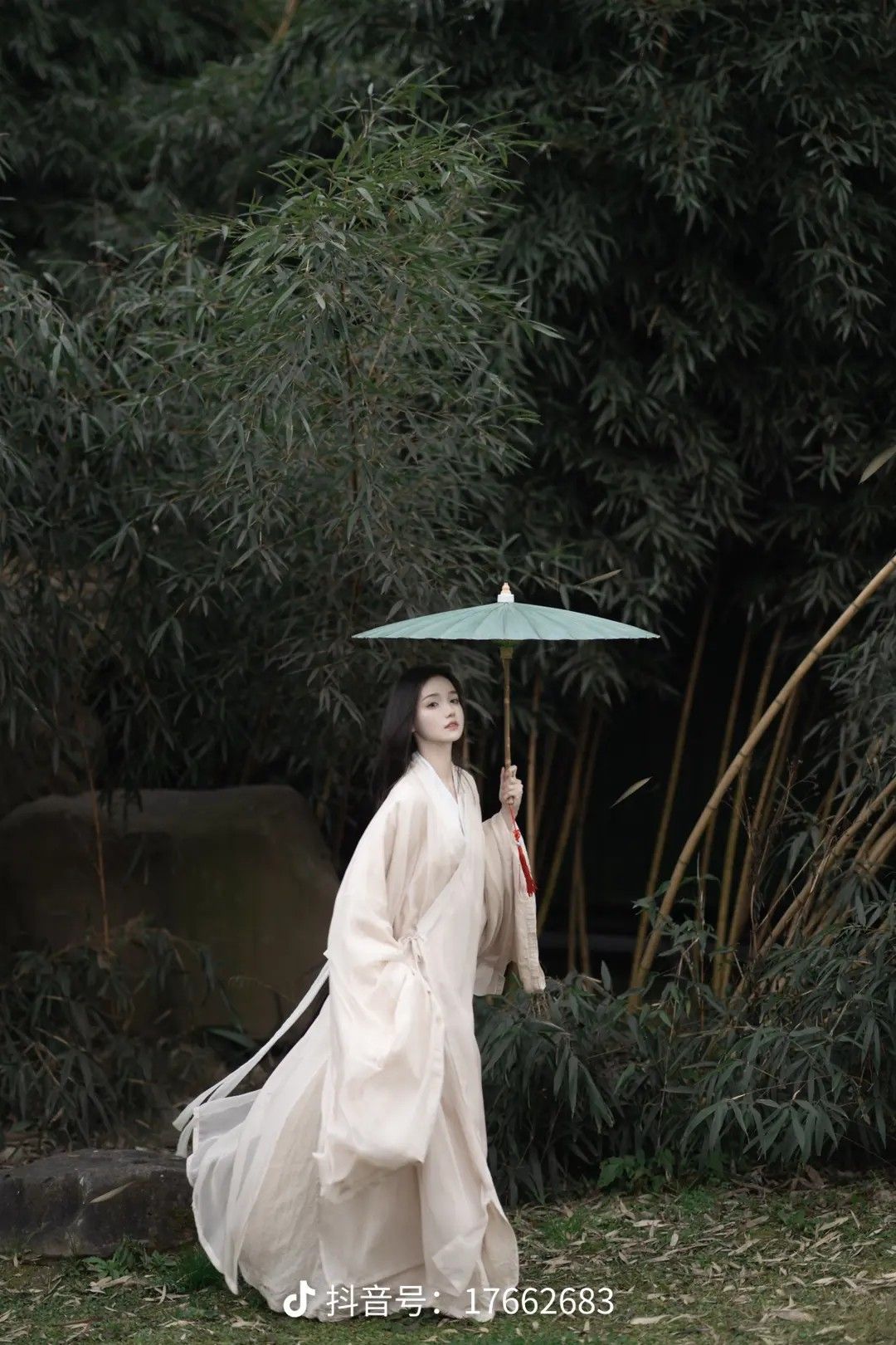Summer Ethereal Elegance:The Enchanting Girls Hanfu Dress in Bloom Summer Ethereal Elegance:The Enchanting Girls Hanfu Dress in Bloom