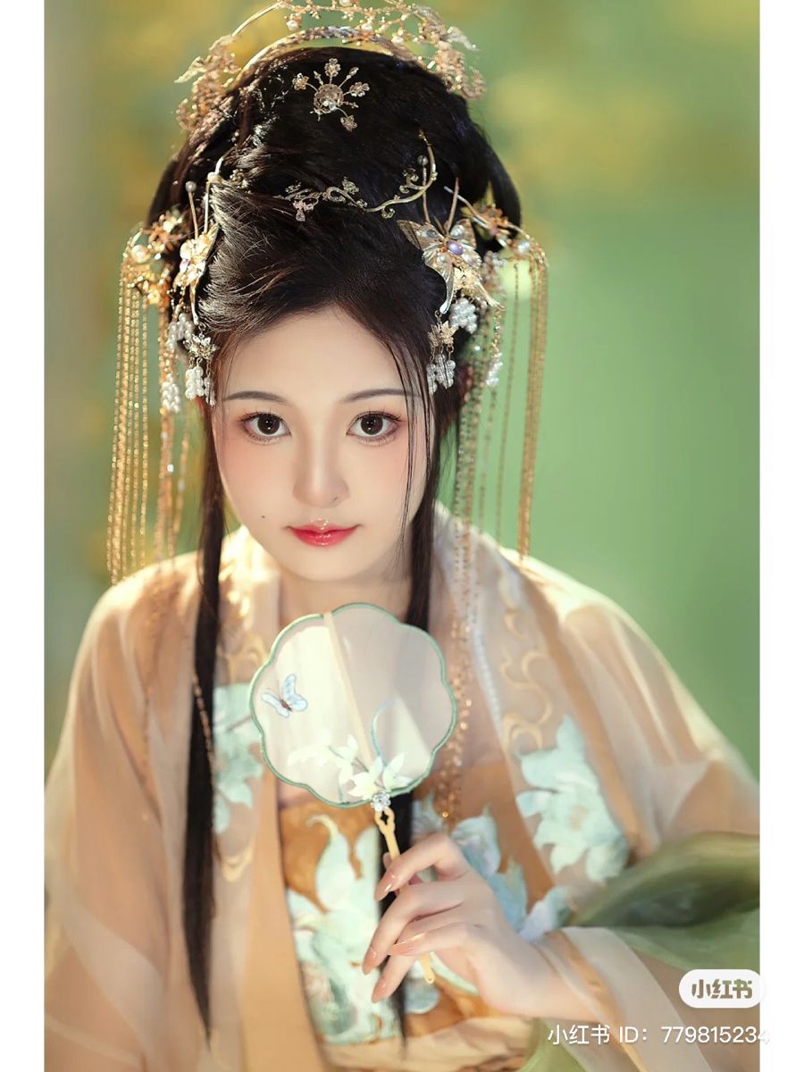 Embracing Innovation:Original Design Qipao Reimagined