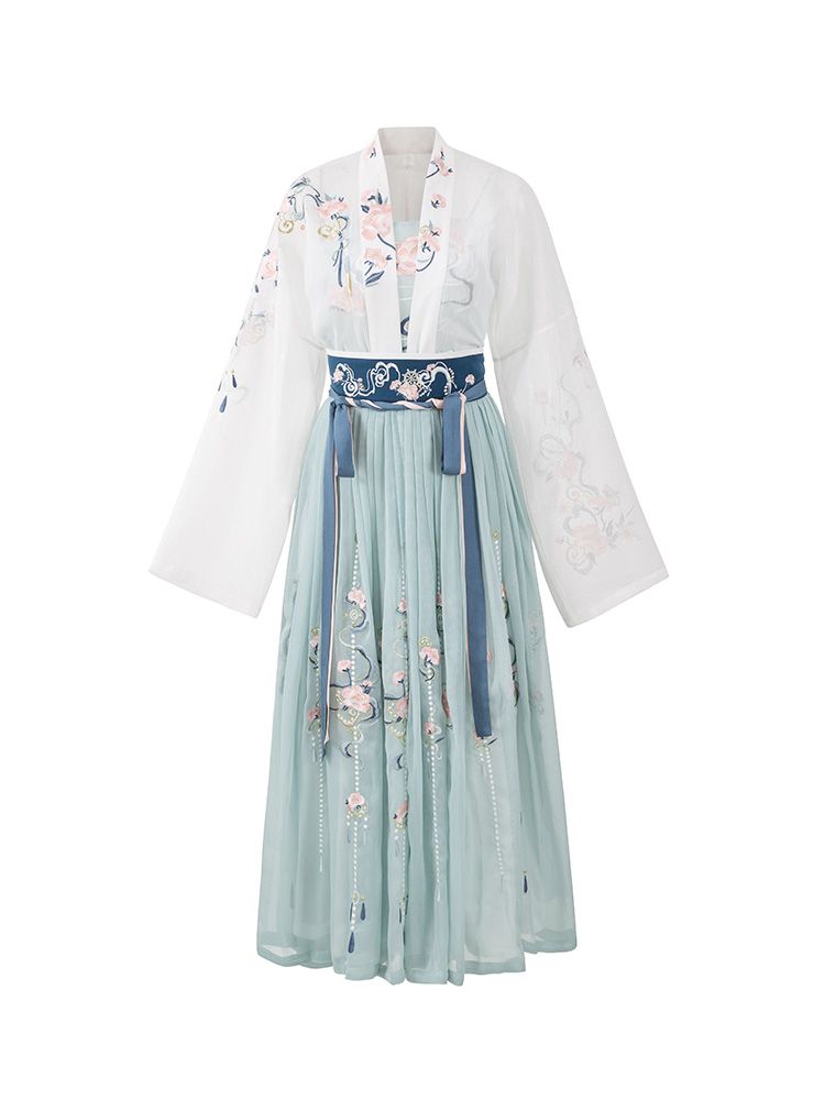 The Splendid Revival of NanzhīHanfu:The Essence of Traditional Chinese Fashion The Splendid Revival of NanzhīHanfu:The Essence of Traditional Chinese Fashion
