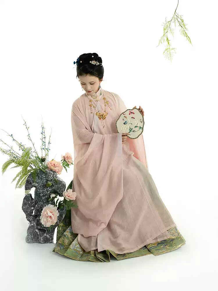 Zhongling Chronicles:The Revival of Hanfu Ancient Costumes
