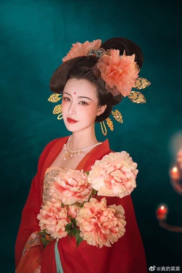 Original Hanfu Fashion:Exploring the Cultural Depths of Zhiwei Hanfu