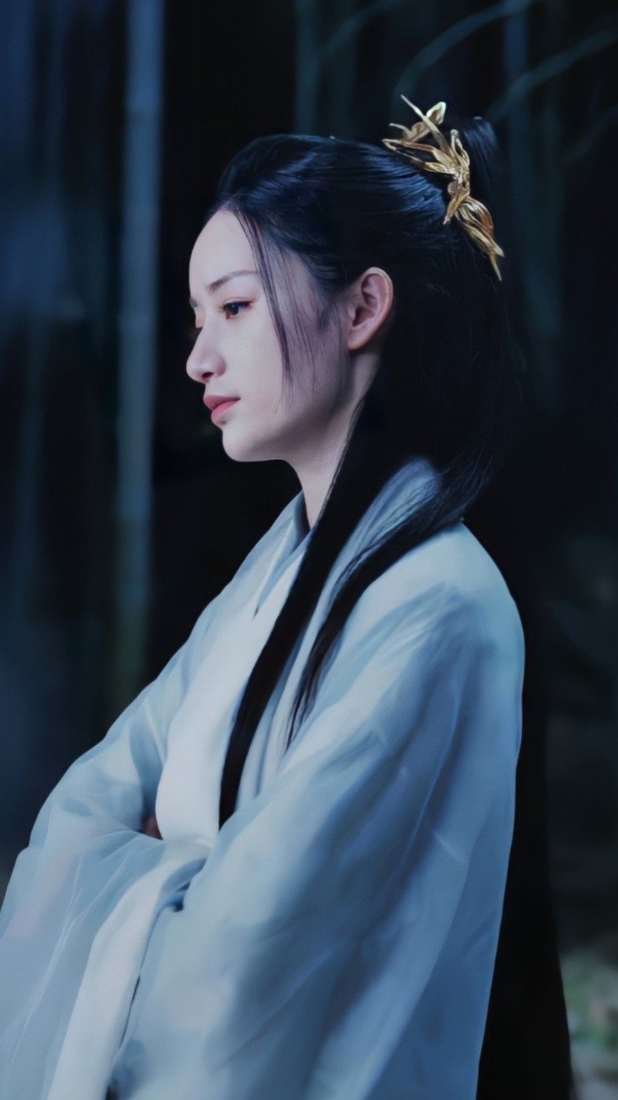 The Enchanting Beauty of Ancient Hair Ornament:The Moxin坠 The Enchanting Beauty of Ancient Hair Ornament:The Moxin坠