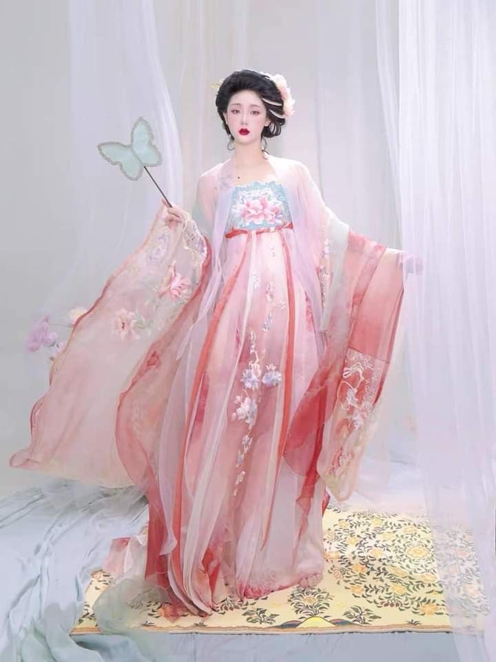 Maternity Cheongsam Skirts:A Blend of Tradition and Comfort Maternity Cheongsam Skirts:A Blend of Tradition and Comfort
