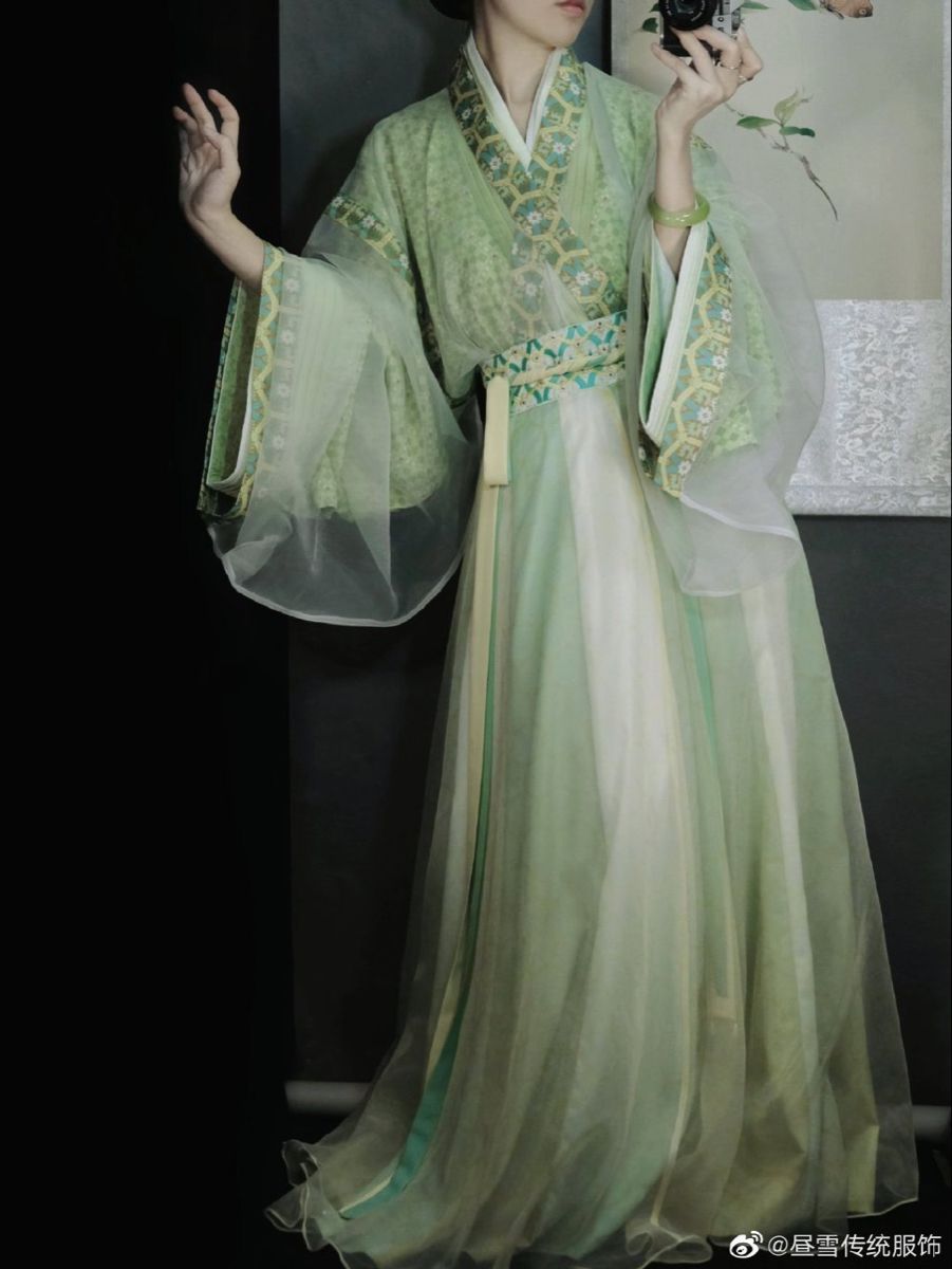 Ancient Womens Hanfu Costumes:A Journey Through Time Ancient Womens Hanfu Costumes:A Journey Through Time