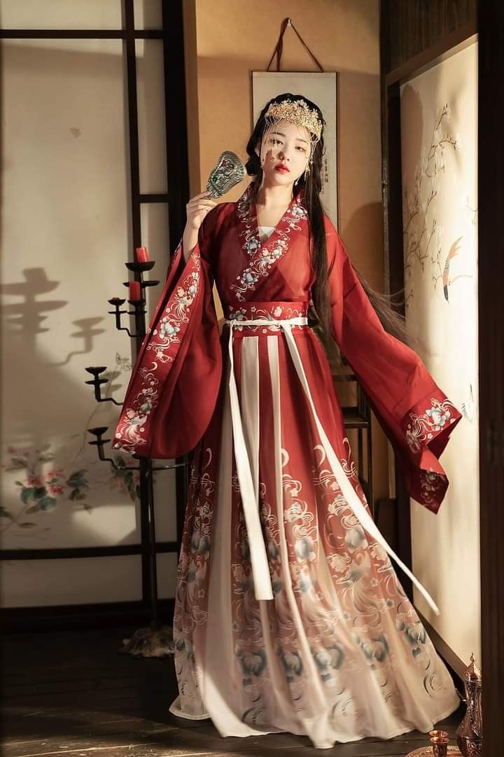 Earring Styles to Match the Elegance of a Cheongsam:A Guide to Traditional and Modern Wear