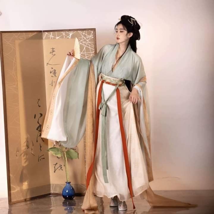 Elegance in a Cheongsam Clutch Bag:A Blend of Tradition and Modernity Elegance in a Cheongsam Clutch Bag:A Blend of Tradition and Modernity