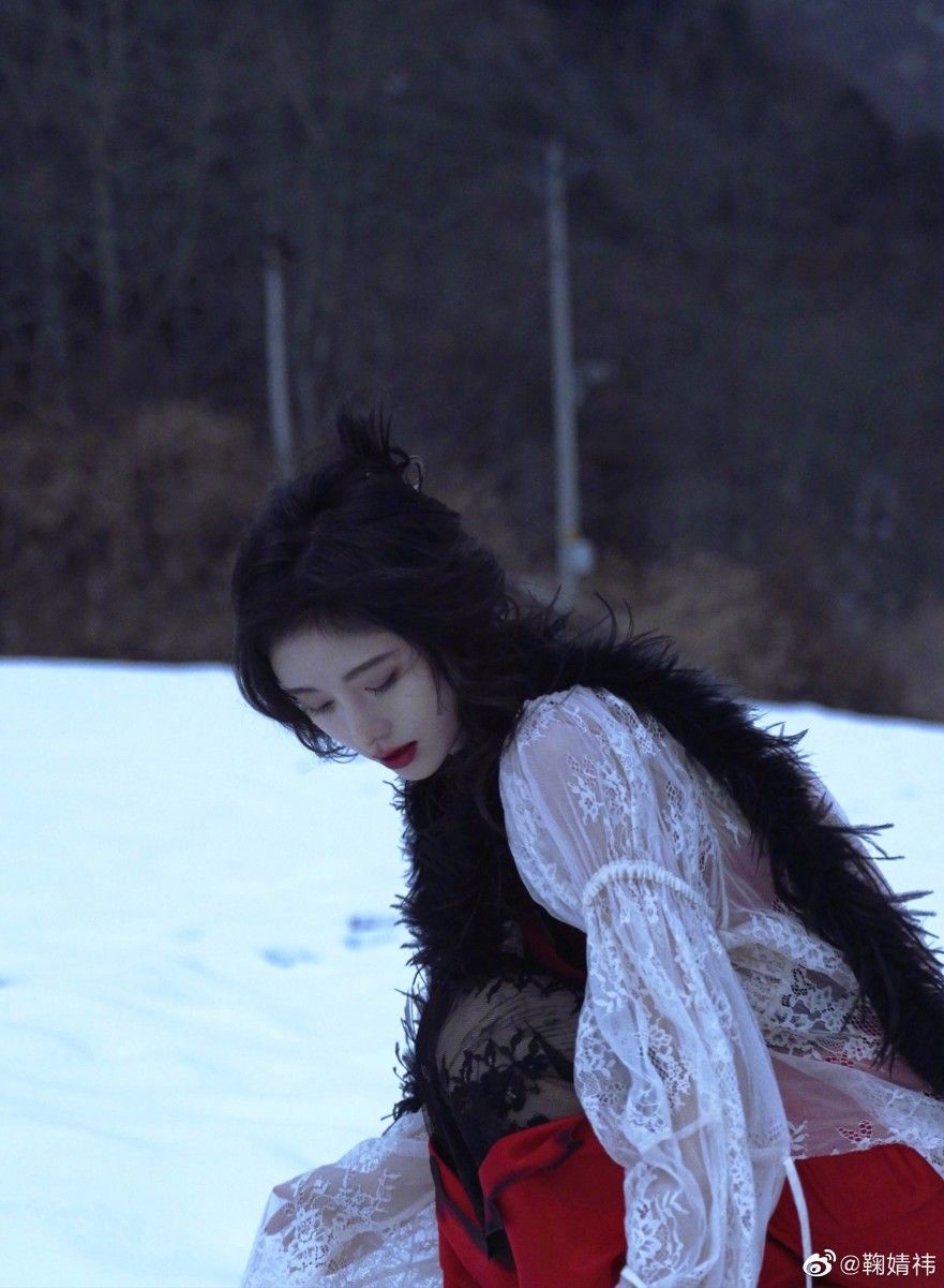 Winter Hanfu for Children:A Cultural Journey into Traditional Chinese Fashion