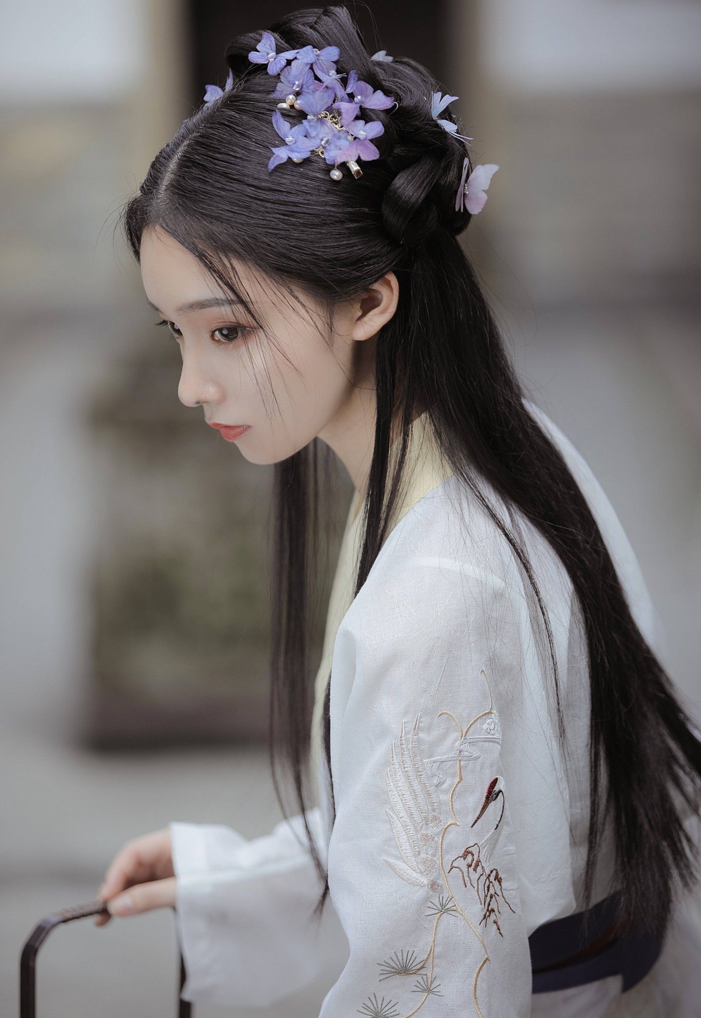 The Art of Pairing Cheongsam with Skirts:Fashionable Combinations for Every Occasion The Art of Pairing Cheongsam with Skirts:Fashionable Combinations for Every Occasion