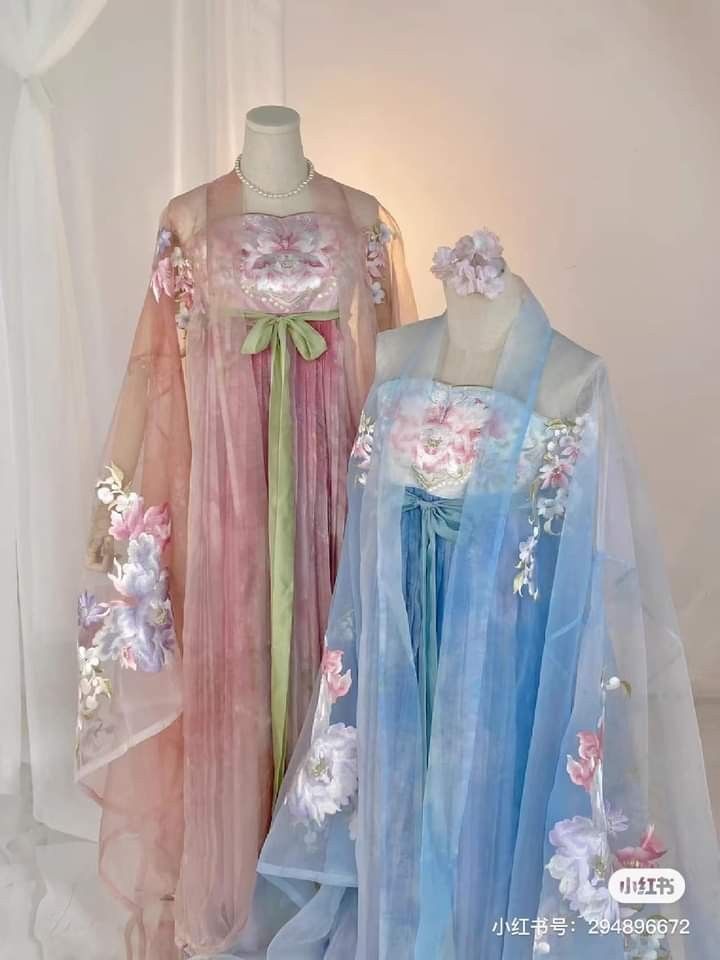 Flower Dream and Horseface Skirt:The Enchanting Story of Huamenglima Mianqun Flower Dream and Horseface Skirt:The Enchanting Story of Huamenglima Mianqun