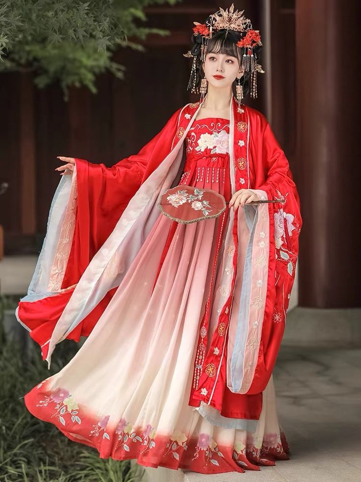 Hanfu Clothes Hangers Exclusive:Wholesale Prices Explored Hanfu Clothes Hangers Exclusive:Wholesale Prices Explored