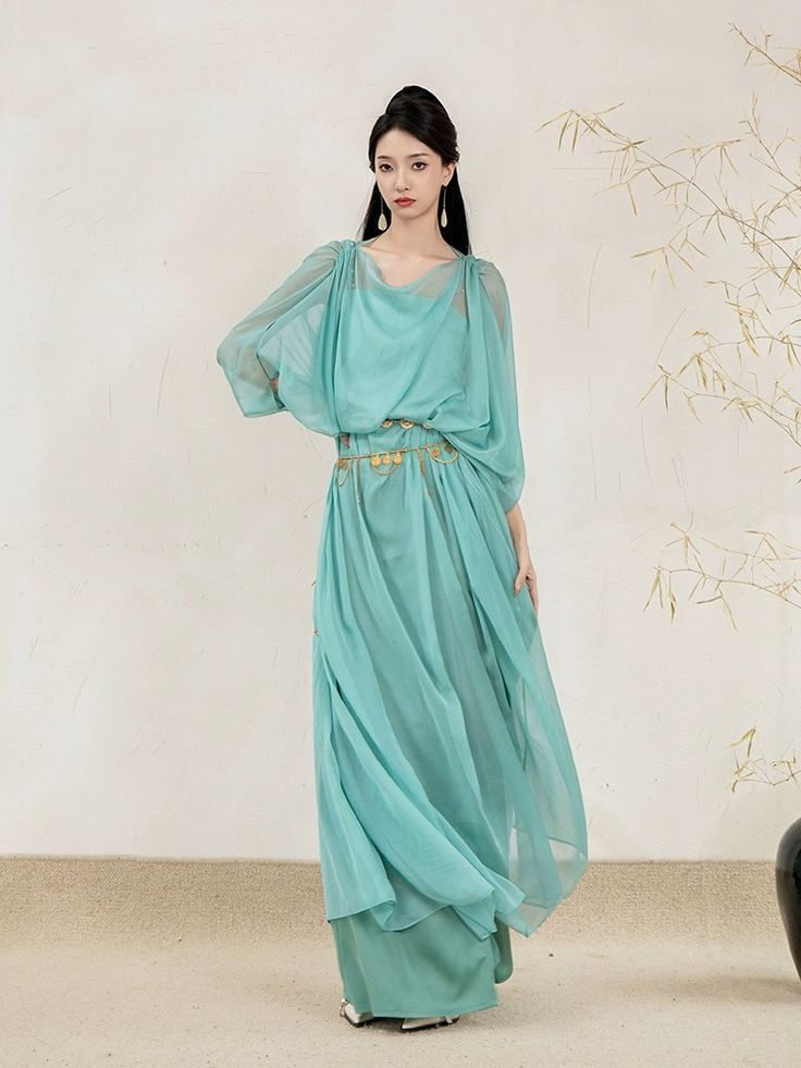 The Rise of Black Hanfu:The Revival of Jìn Style in Modern Times The Rise of Black Hanfu:The Revival of Jìn Style in Modern Times
