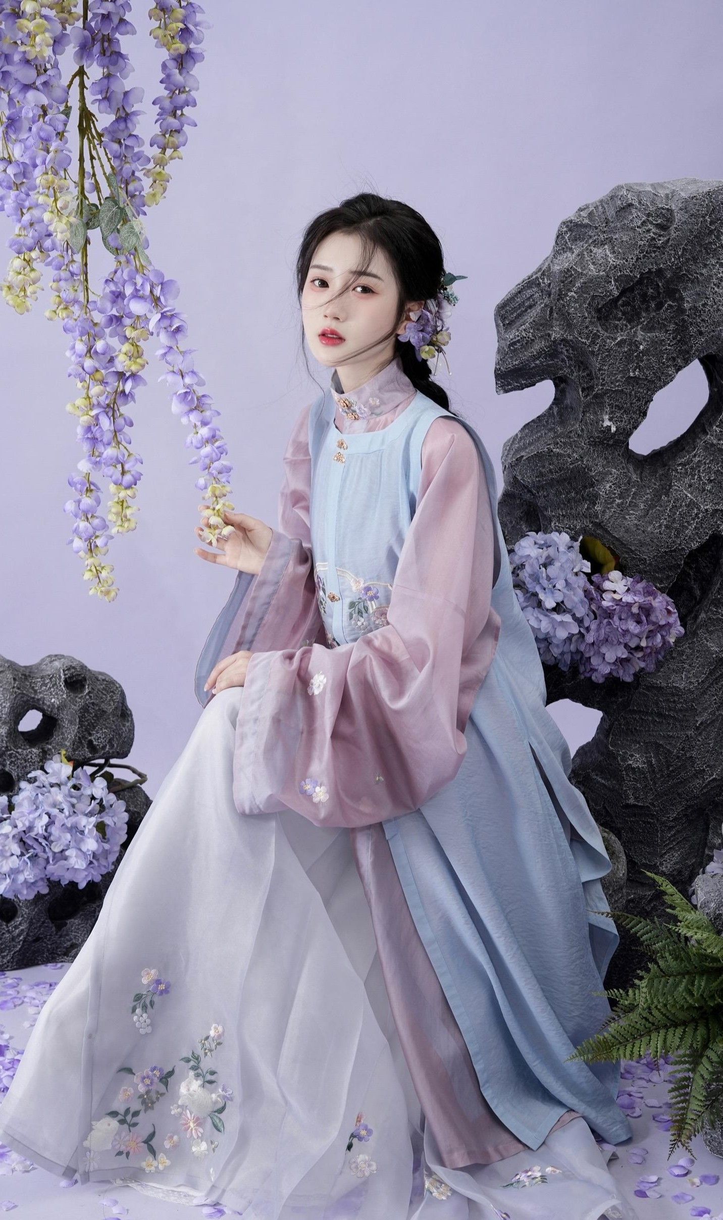 Generals Hanfu and the Elite Warriors:A Cultural and Military Exploration