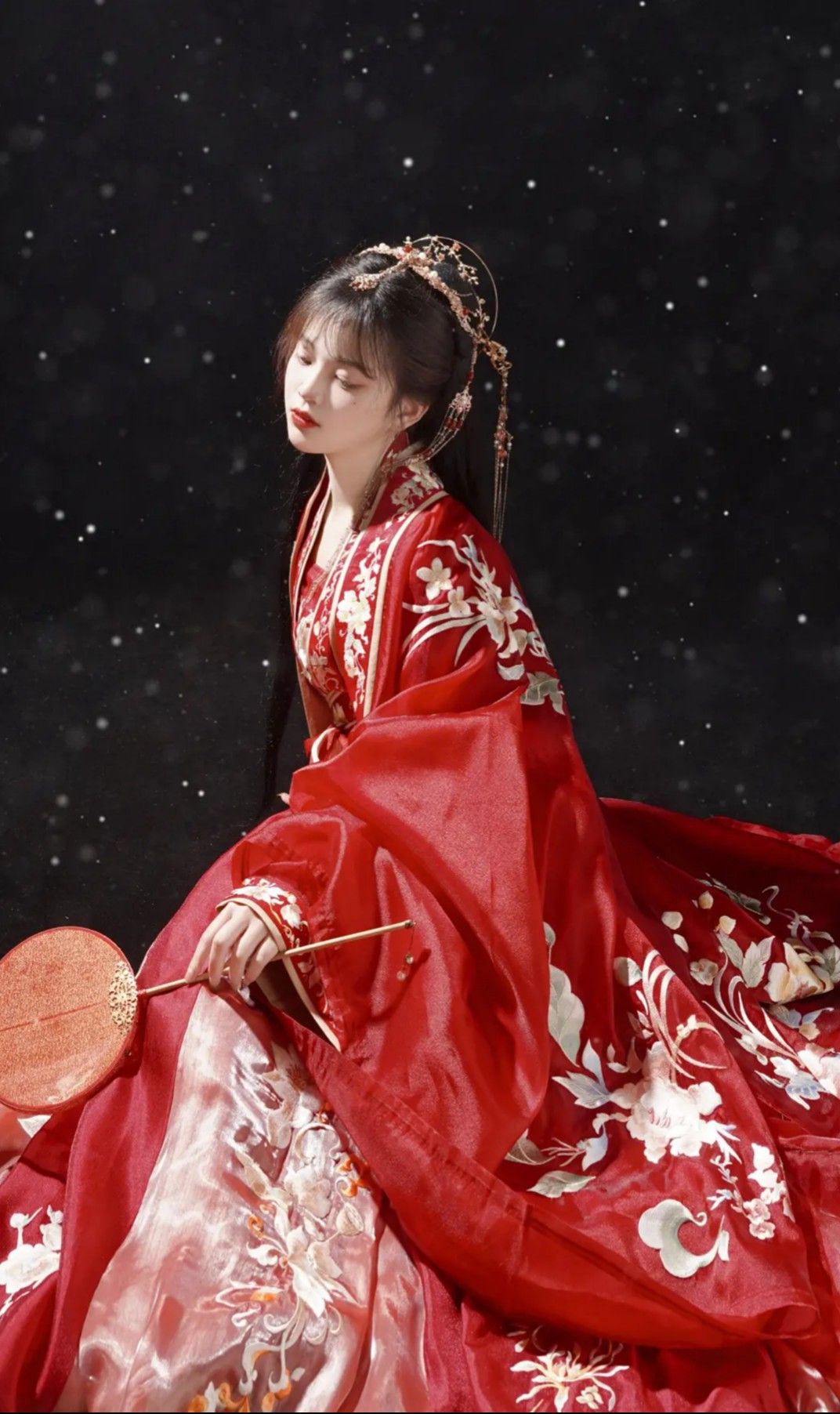 The Rise of Black Neo-Chinese Traditional Style Horseback Skirt:The Revival of a Cultural Icon The Rise of Black Neo-Chinese Traditional Style Horseback Skirt:The Revival of a Cultural Icon