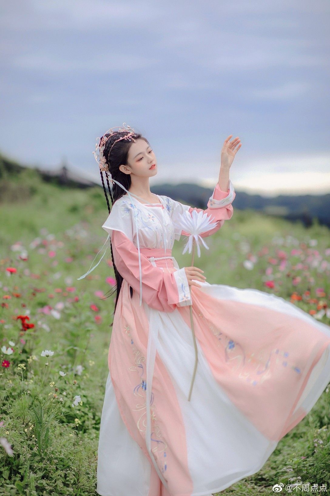 情侣汉服全套,传承与时尚的完美结合 情侣汉服全套,传承与时尚的完美结合