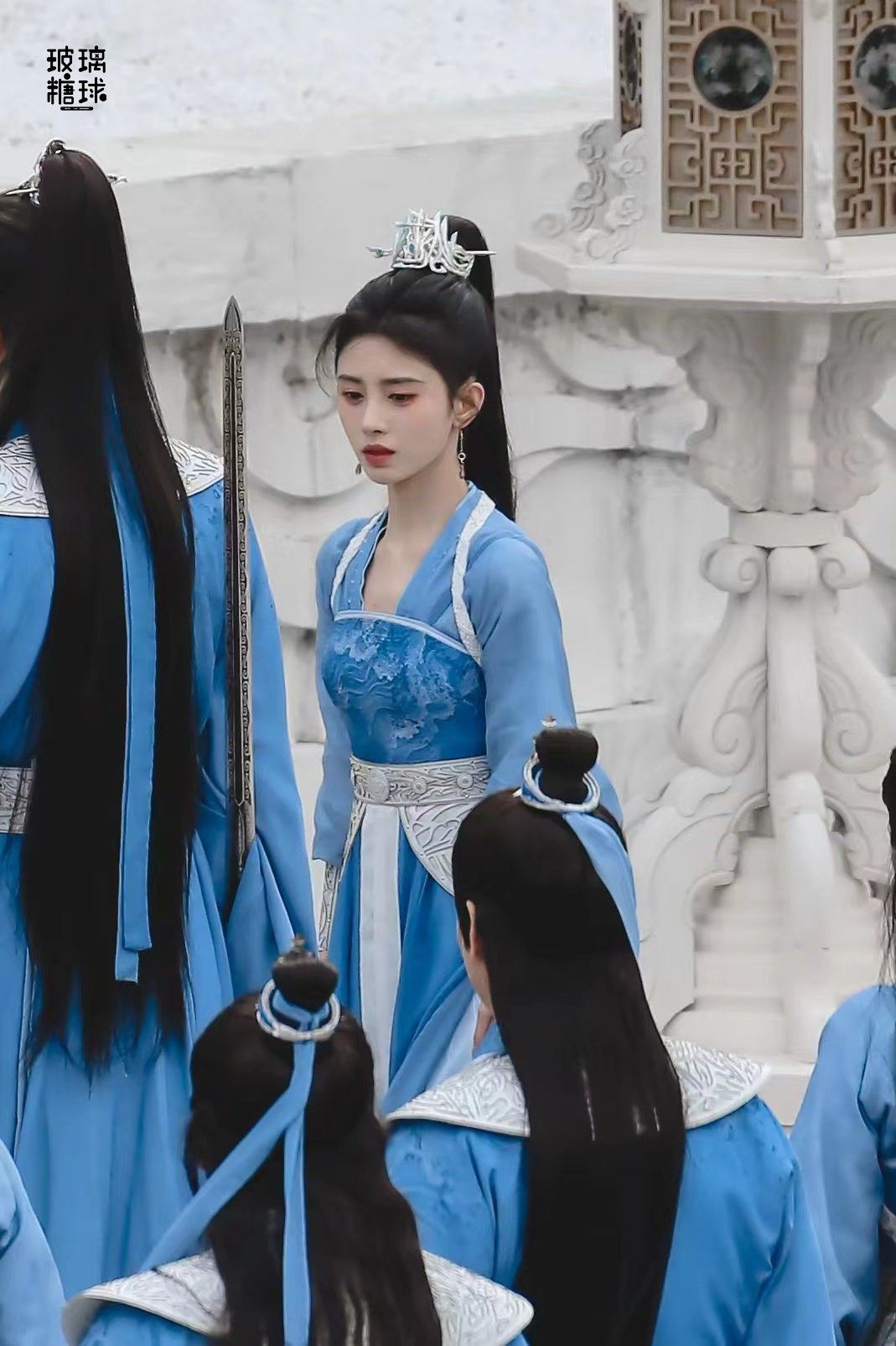 Large Size Hanfu Top and Horseface Skirt:A Fashionable Blend of Traditional and Modern