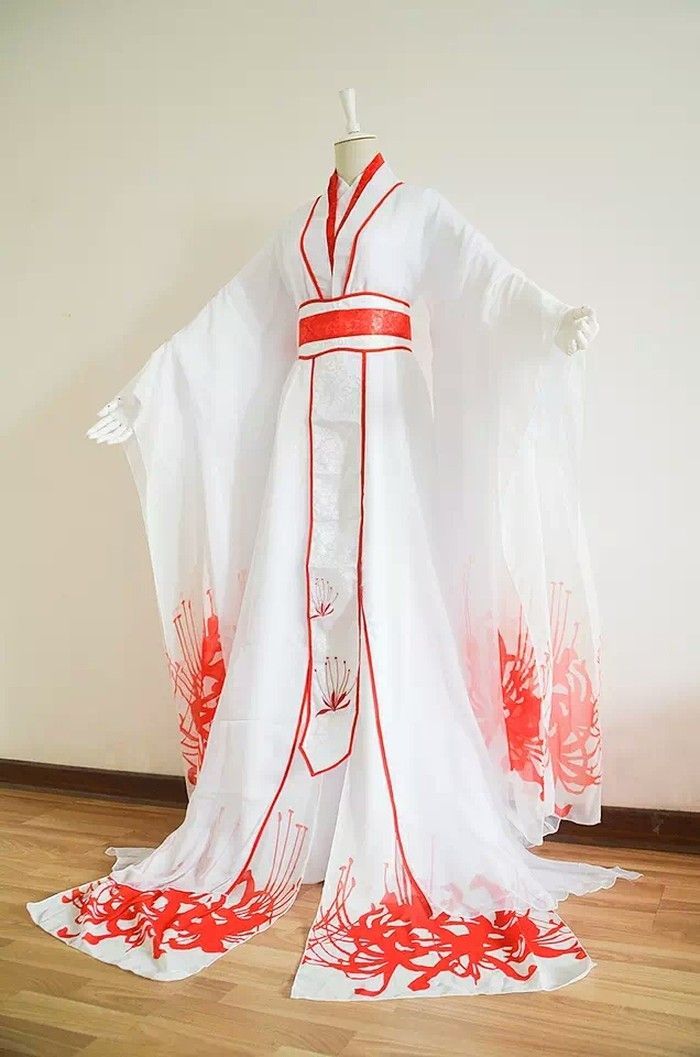 The Rise of Short-Style Neck-Strap Cheongsam:Fashion Revolution or Cultural Evolution? The Rise of Short-Style Neck-Strap Cheongsam:Fashion Revolution or Cultural Evolution?
