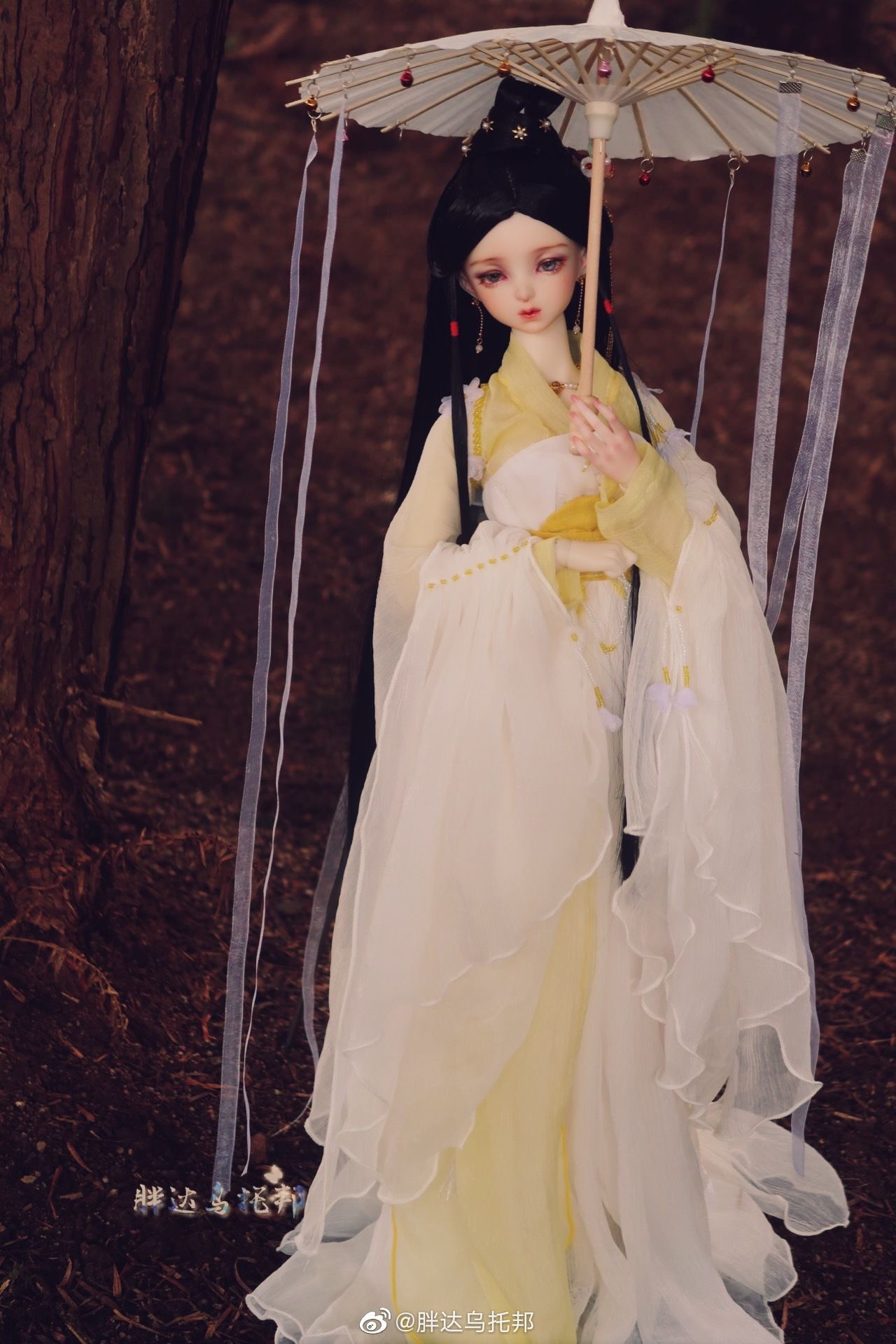 The Rise of Hanfu Fashion for Three-Year-Old Girls in Kindergarten The Rise of Hanfu Fashion for Three-Year-Old Girls in Kindergarten