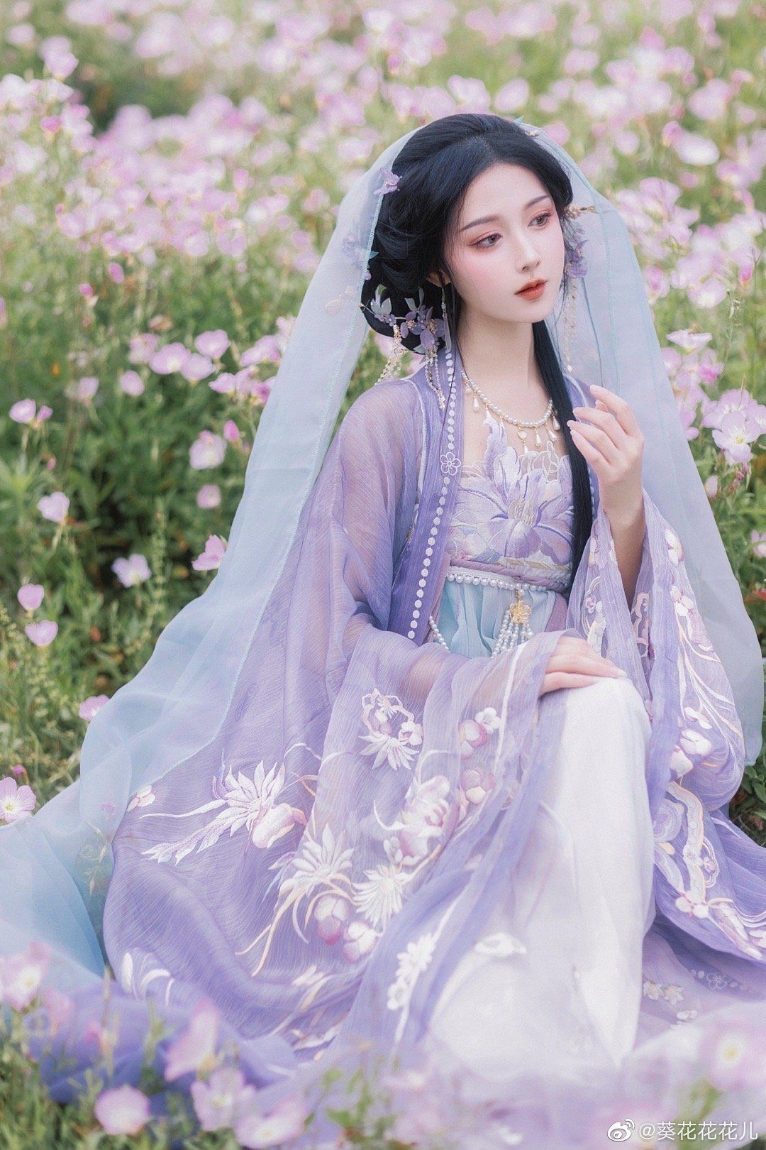 Winter-Style Long-Length Horseface Skirt:A Blend of Tradition and Fashion Winter-Style Long-Length Horseface Skirt:A Blend of Tradition and Fashion
