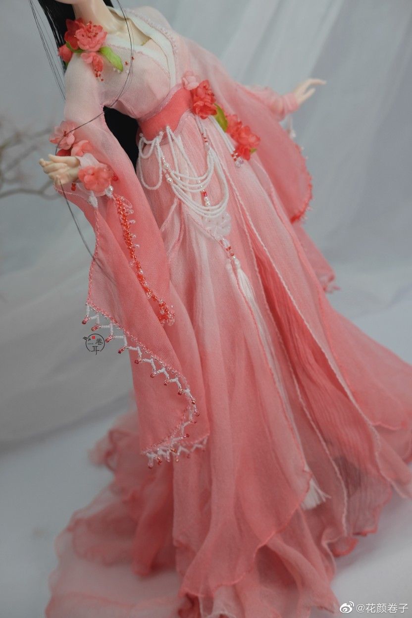 Lightweight Summer Hanfu Costumes A Guide to Comfort and Style Lightweight Summer Hanfu Costumes A Guide to Comfort and Style