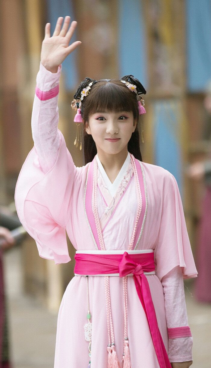 The Allure of Cheongsam Silk Underskirts:A Closer Look