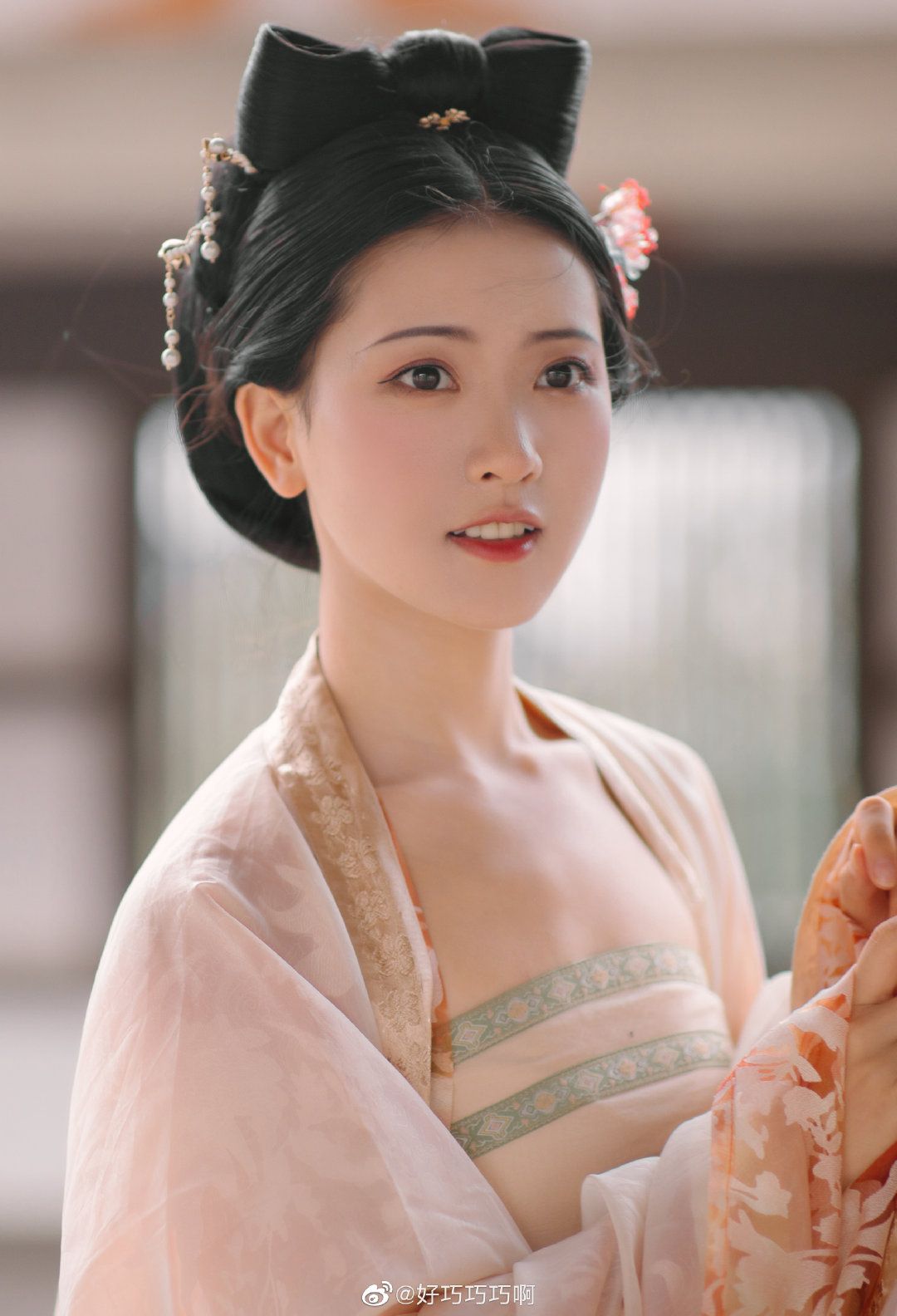 Ancient Charm of Lovers in Traditional Hanfu Costumes:A Tale of Ethereal Attire Ancient Charm of Lovers in Traditional Hanfu Costumes:A Tale of Ethereal Attire
