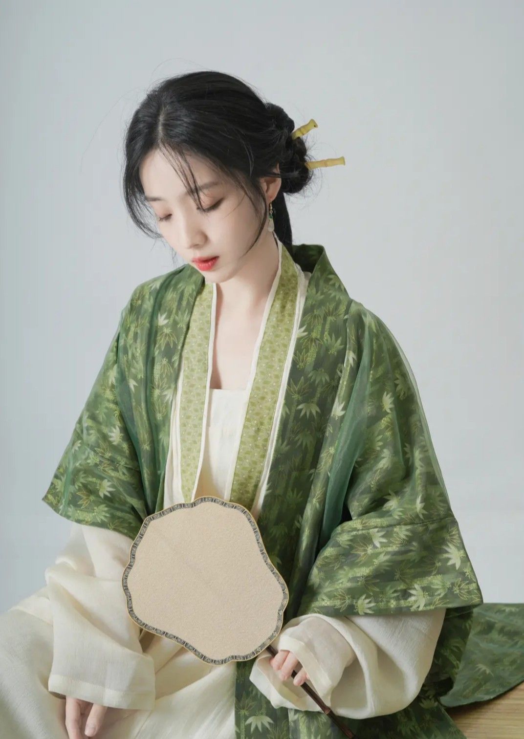 Summer Fashion:The Integrated Hanfu Hairpiece Set A Blend of Tradition and Modern Comfort Summer Fashion:The Integrated Hanfu Hairpiece Set A Blend of Tradition and Modern Comfort