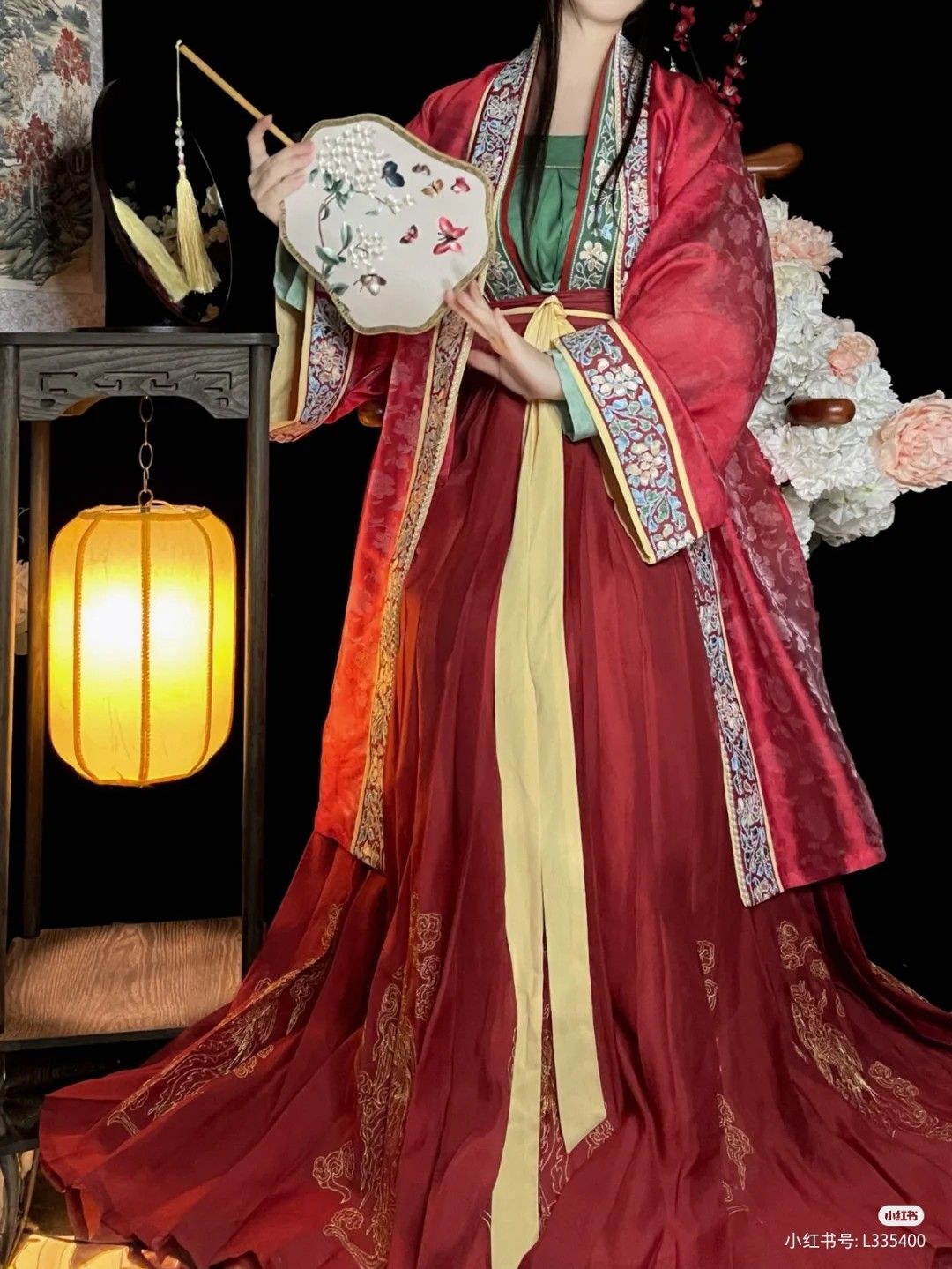 The Enchantment of Hanfu and the Zodiac:Unveiling the Twelve Star Signs in Starry Robes