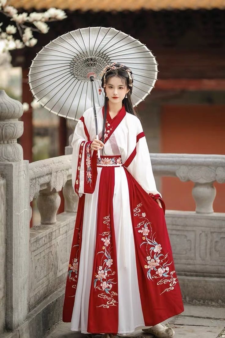 Winter Style with an Apricot-Colored Horseface Skirt