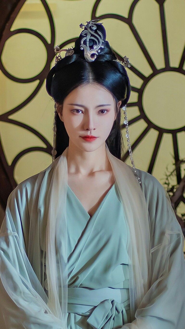 The Rise of the Hanfu Barbie:Imperial Concubine Dolls Embracing Traditional Elegance The Rise of the Hanfu Barbie:Imperial Concubine Dolls Embracing Traditional Elegance
