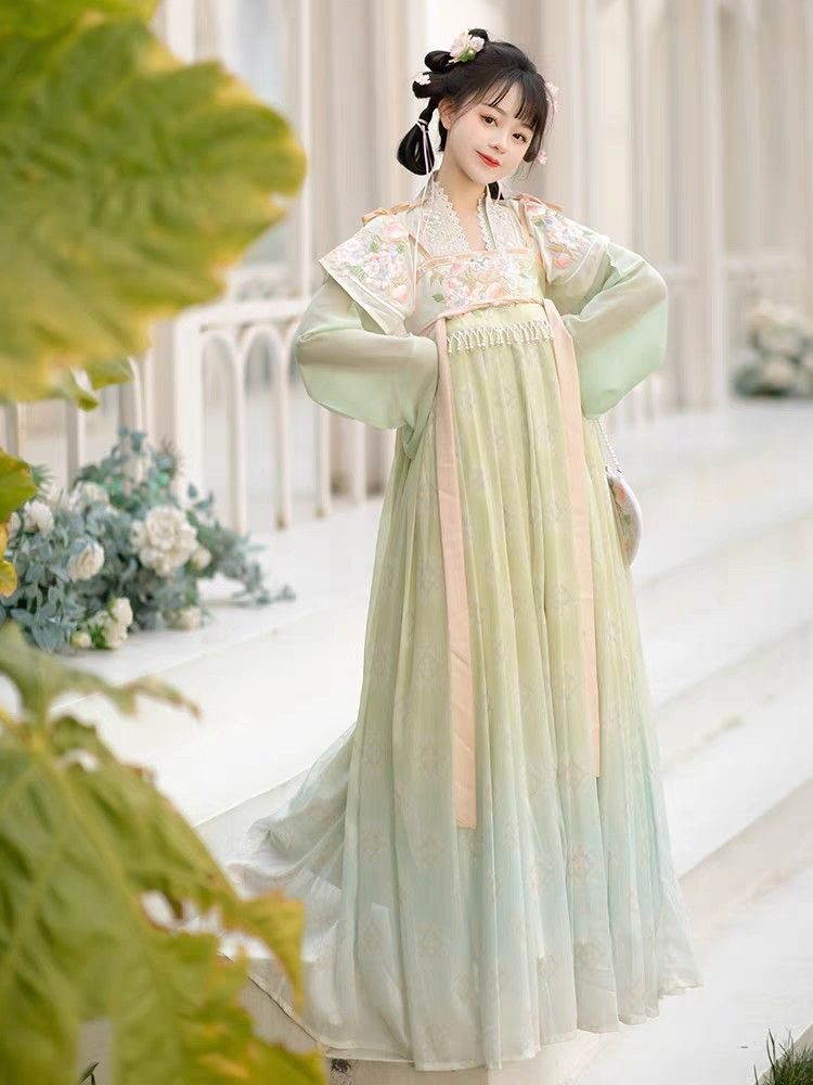 The Elegance of Cheongsam and Black Shoes The Elegance of Cheongsam and Black Shoes
