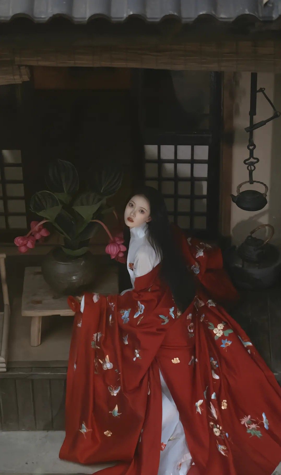 Elite Girls Traditional Chinese Cheongsam:A Vogue of Cultural Elegance Elite Girls Traditional Chinese Cheongsam:A Vogue of Cultural Elegance