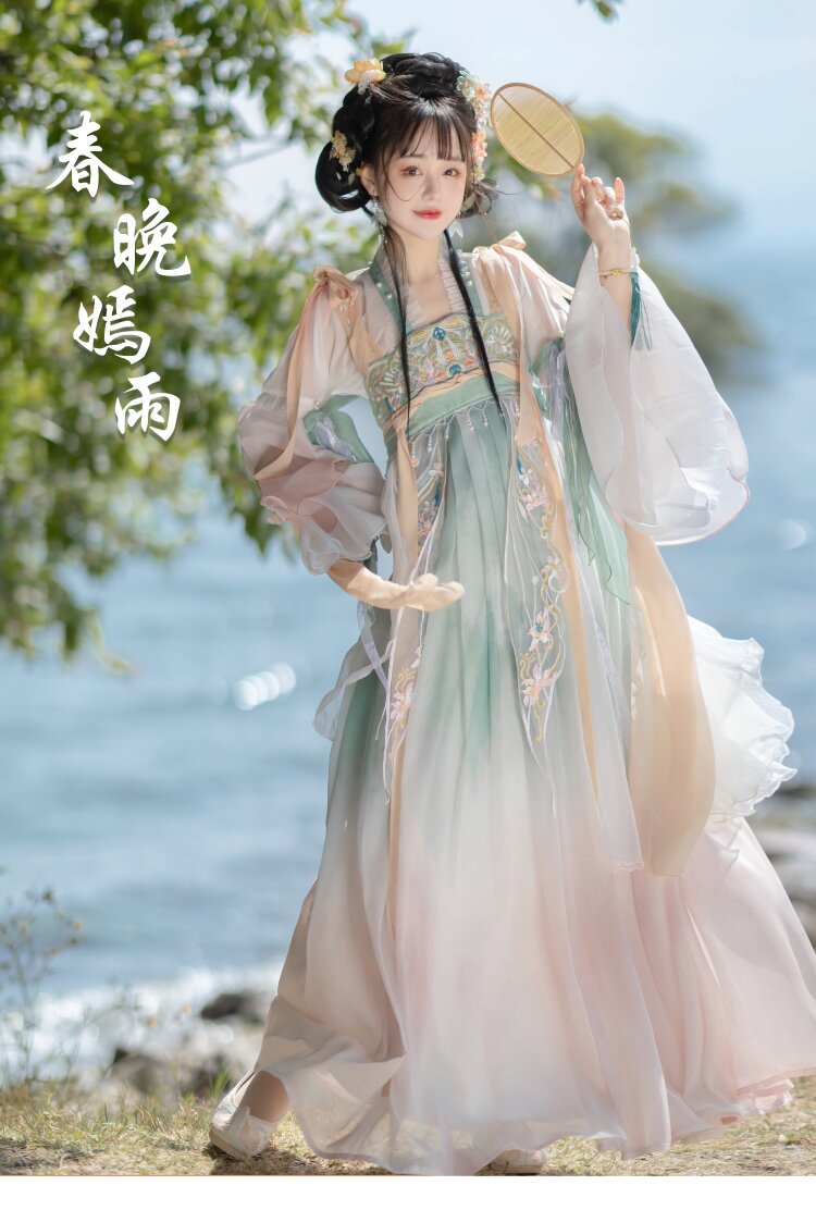Winter 2024 New Arrivals:Stylish Hanfu Girl Collection for Little Girls Winter 2024 New Arrivals:Stylish Hanfu Girl Collection for Little Girls
