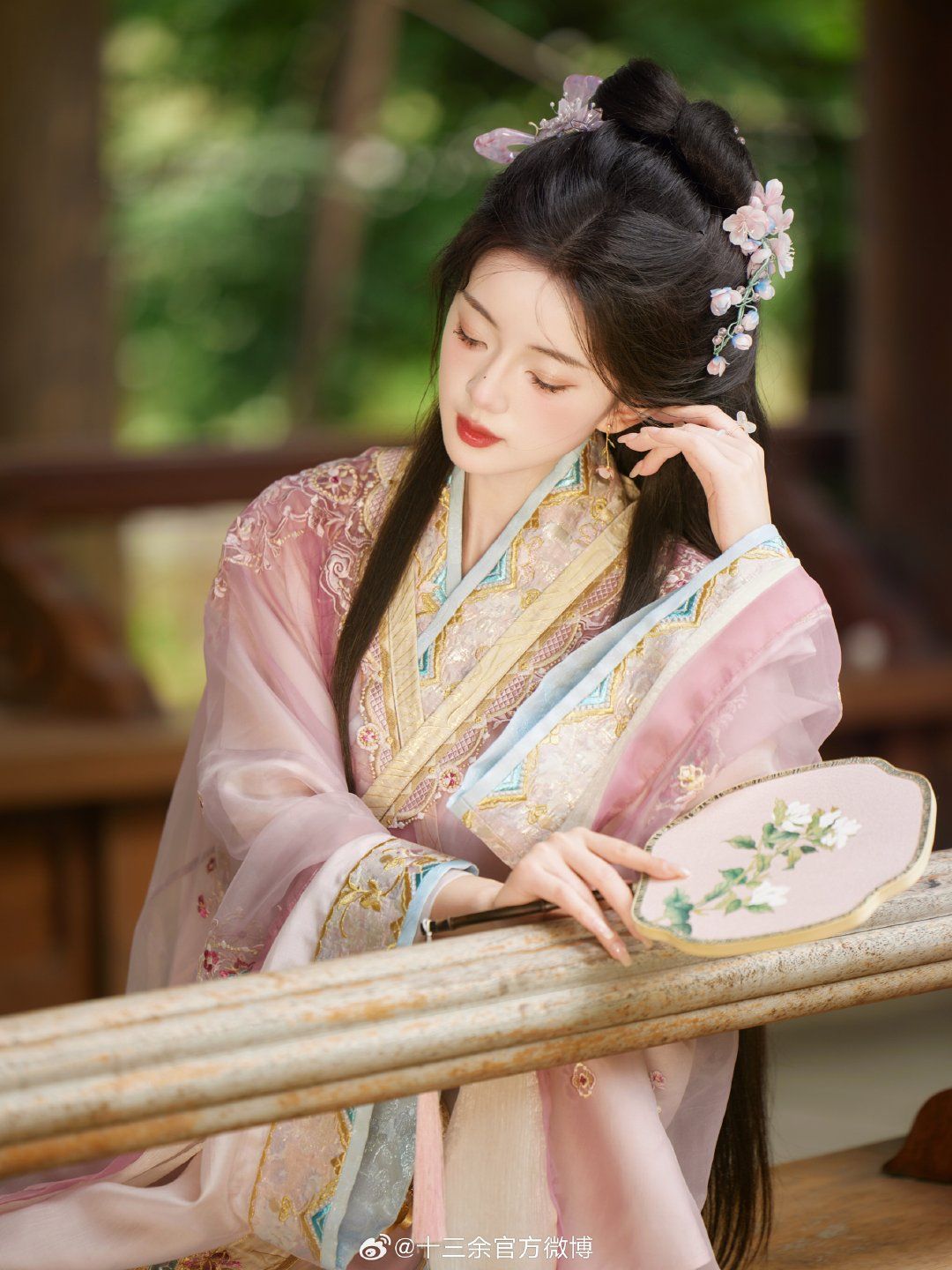 Edens Original Qipao Revamp:Embracing Traditional Elegance with Modern Innovations Edens Original Qipao Revamp:Embracing Traditional Elegance with Modern Innovations