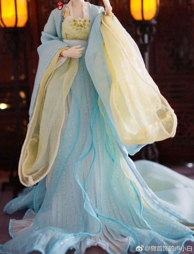 The Splendor of Ming Dynasty Hanfu:Womens Feiyu Robes The Splendor of Ming Dynasty Hanfu:Womens Feiyu Robes
