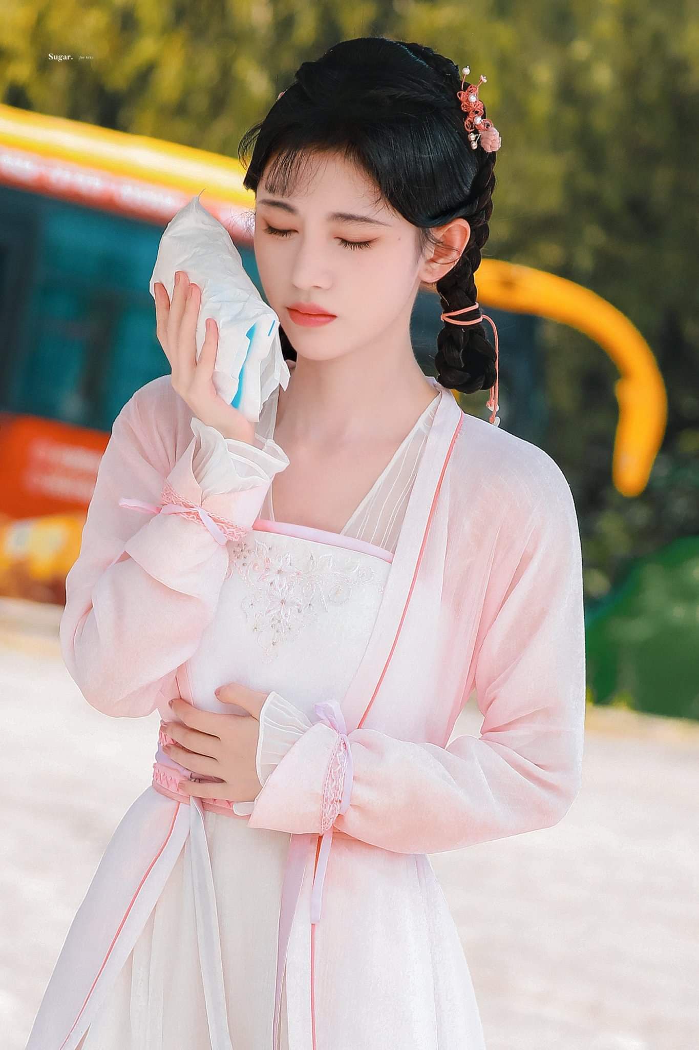 Exploring the Rise of Hanfu Costume Rental Services Exploring the Rise of Hanfu Costume Rental Services