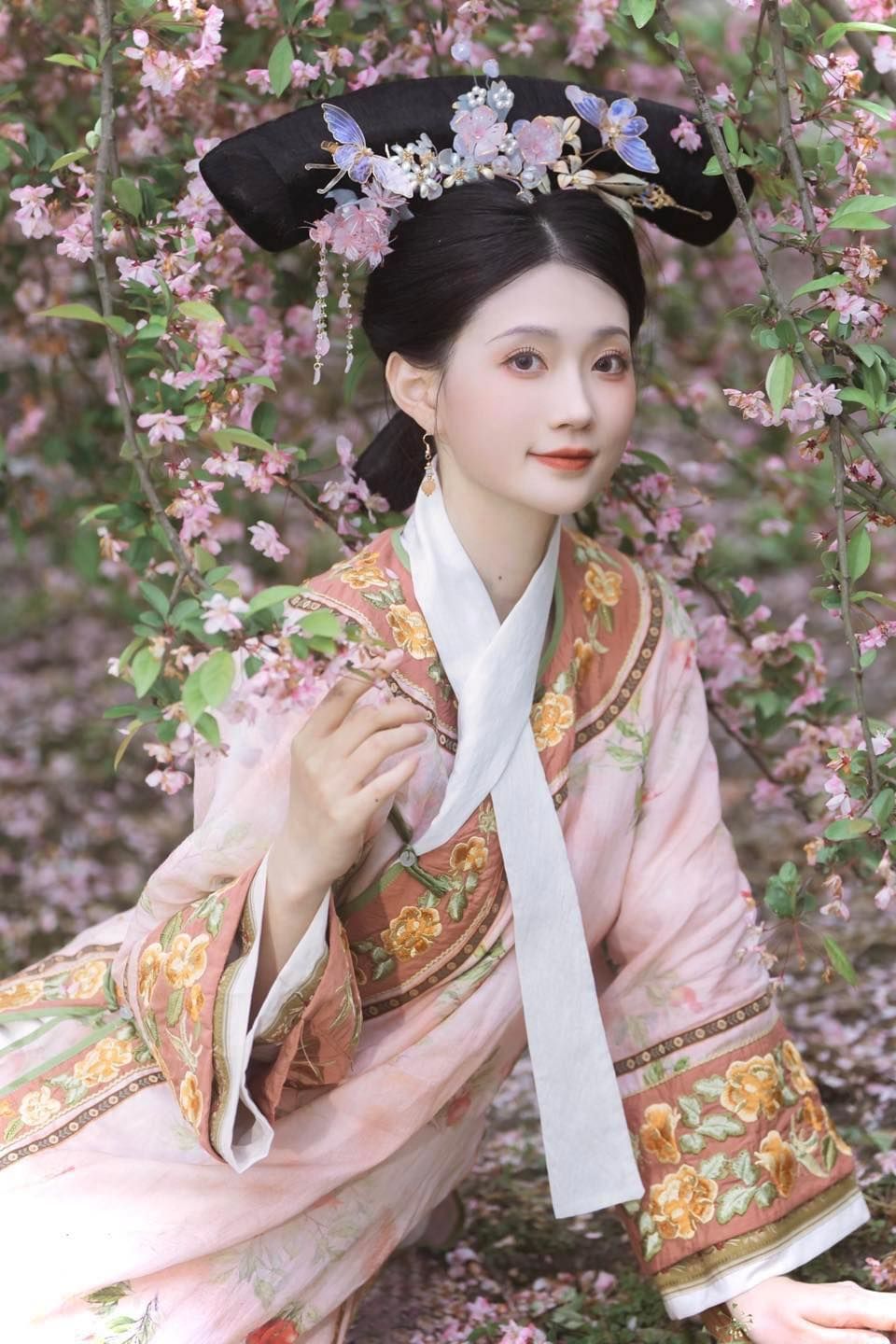 Hanfu Song Style:The Authentic Charm of Qingpingyue Hanfu Song Style:The Authentic Charm of Qingpingyue